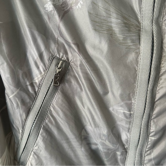 Bogner Sports Full Zip Windbreaker Jacket Flamingo Floral Print Silver Metallic - Picture 6 of 12